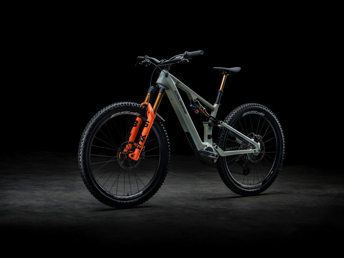 Crussis e-Full 12.11-PRO (800Wh)